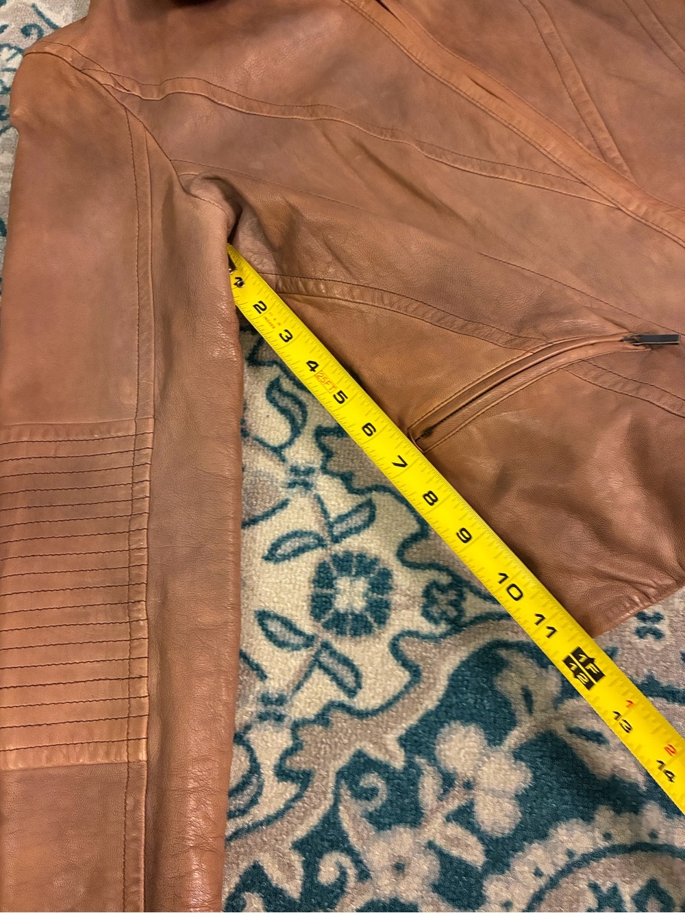 Banana Republic Tan/Brown Women Leather Zip-Front Jacket. Size Small/Medium. - Picture 14 of 16